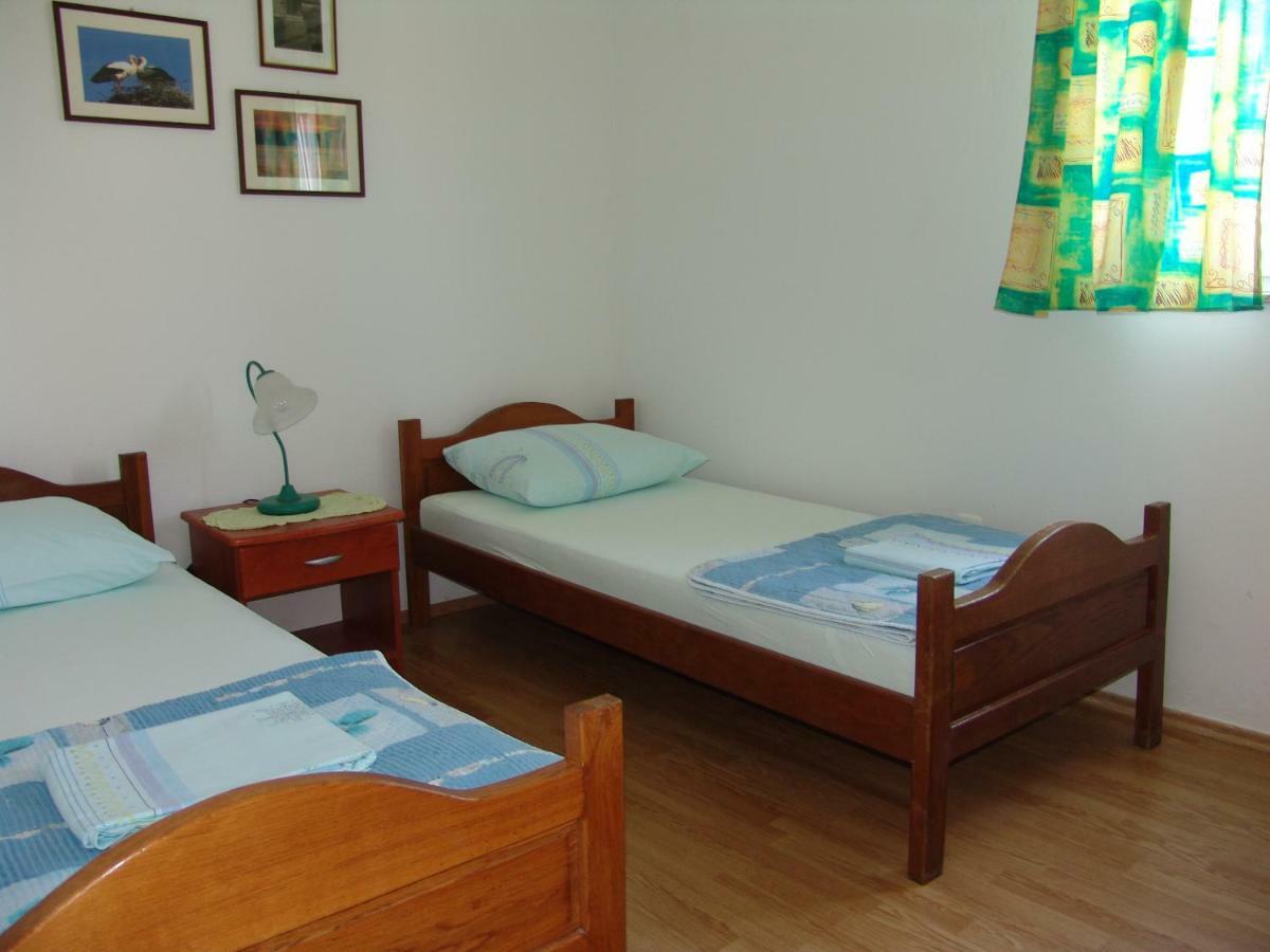 Apartment Mihalj Jadrija First Floor Sibenik Luaran gambar
