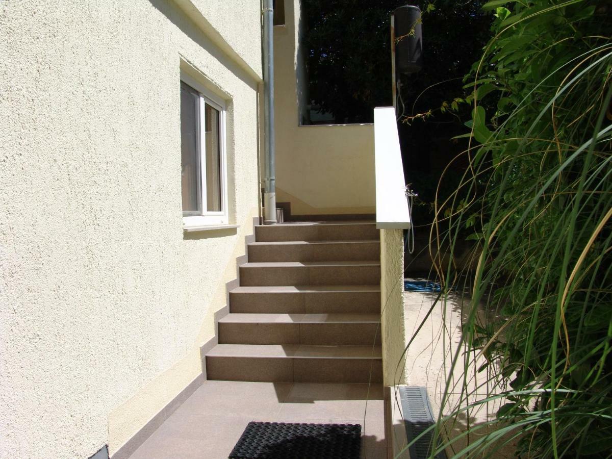 Apartment Mihalj Jadrija First Floor Sibenik Luaran gambar